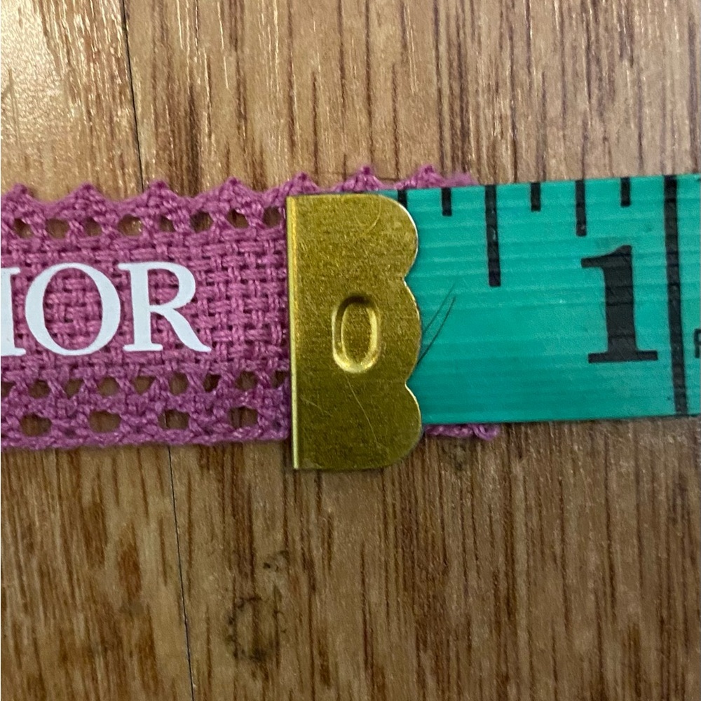 Dior Fuchsia Ribbon - Picture 5 of 6